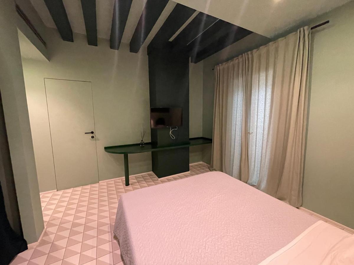 タラント Dusme Bed & Breakfast エクステリア 写真